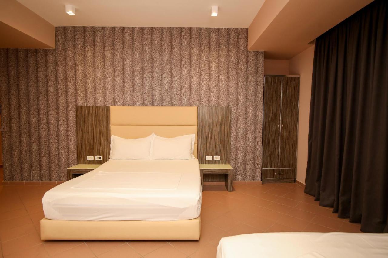 Hotel Aliko Vlore Exterior photo