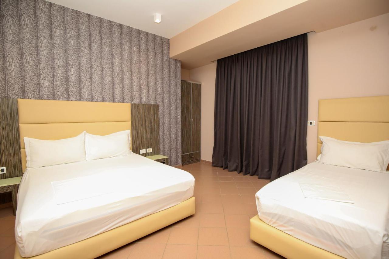 Hotel Aliko Vlore Exterior photo